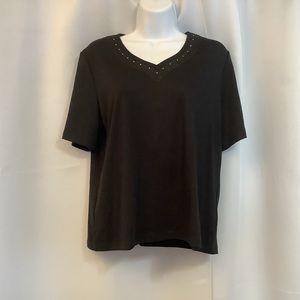 Alia Petite Top Women’s Medium V Neck Short Sleeve Rhinestones Embroidered Black